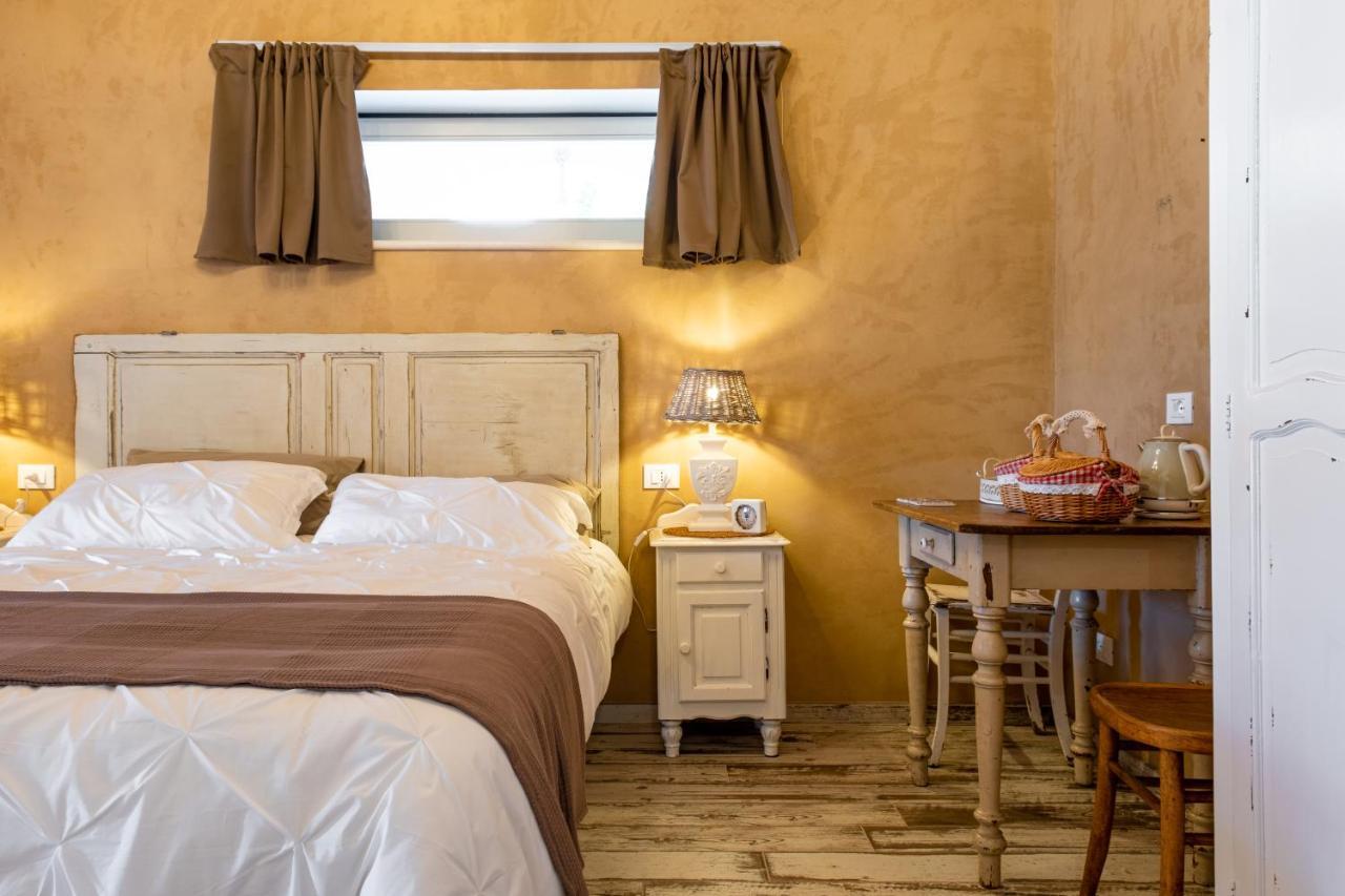 Aria Di Bosco Bed & Breakfast LʼAquila Dış mekan fotoğraf
