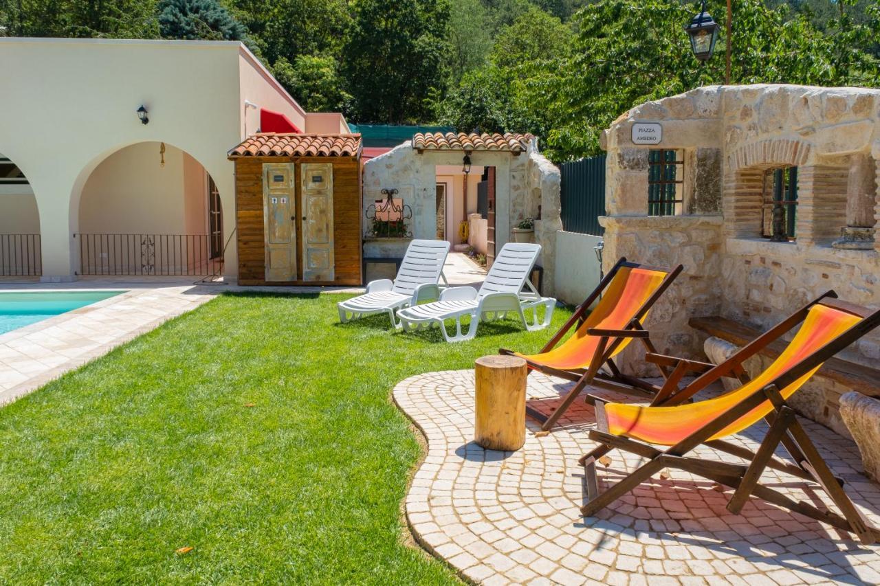 Aria Di Bosco Bed & Breakfast LʼAquila Dış mekan fotoğraf